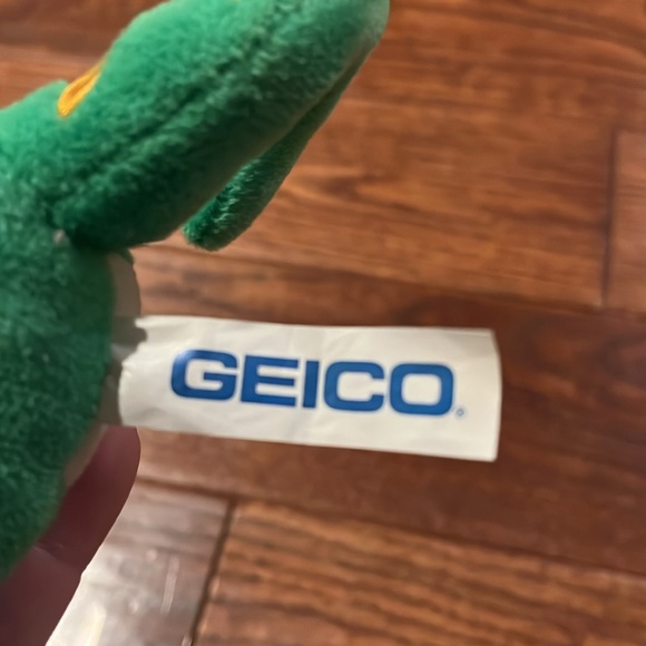 Geico Gecko Stuffed Animal - Picture 4 of 4